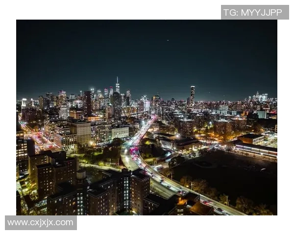 足球明星黄金轰炸机的传奇之路与辉煌成就全景回顾